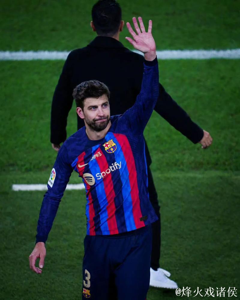 皮克：巴萨本赛季能竞争所有赛事的冠军，包括欧