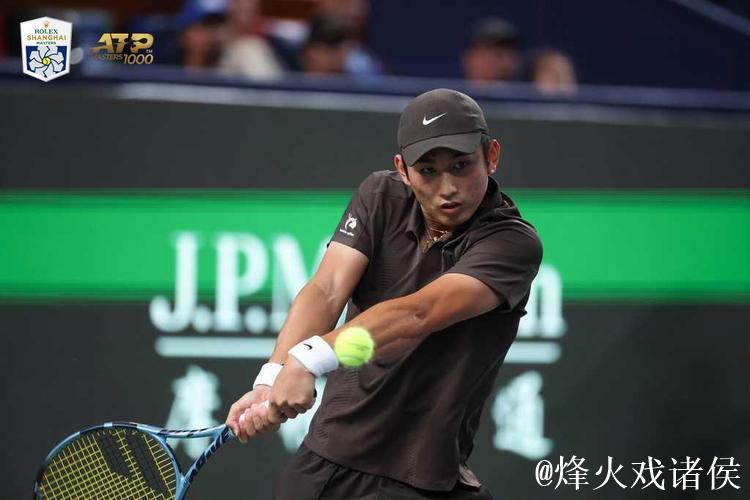ATP上海大师赛：商竣程击败科瓦切维奇迎来首胜