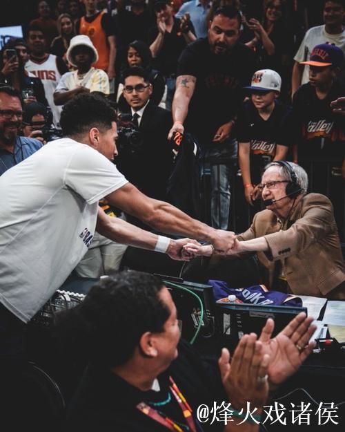 太阳队传奇播音员麦考伊去世，享年91岁，51年辉煌生涯画上句号